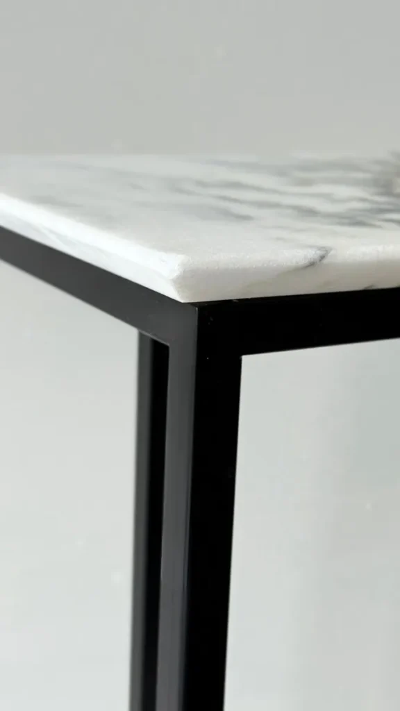 d nq np 2x 601118 mlb87696790160 072025 f mesa lateral tampo em marmore base preta 62x34