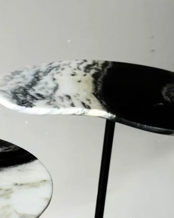 d nq np 2x 633314 mlb87779860844 072025 f mesa lateral tampo em marmore base preta 39x26