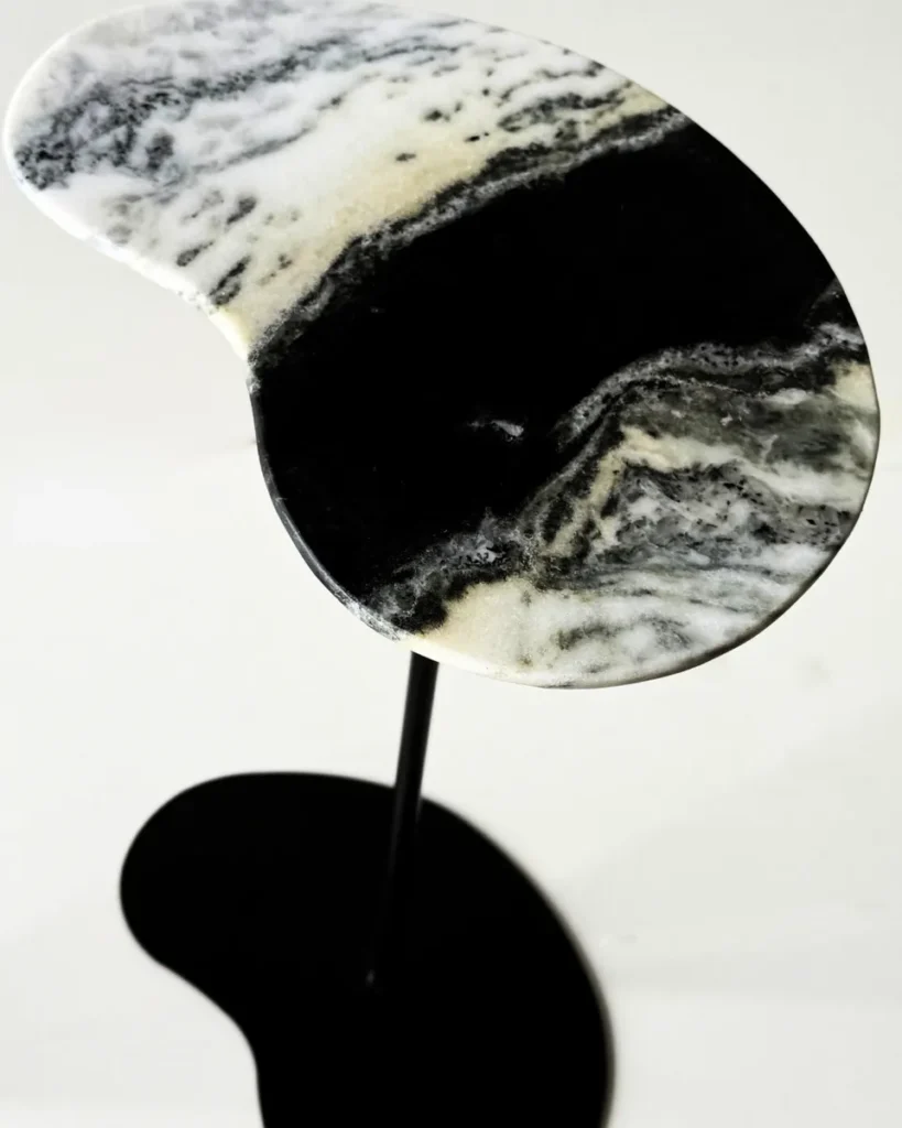 d nq np 2x 640916 mlb88116239795 072025 f mesa lateral tampo em marmore base preta 39x26