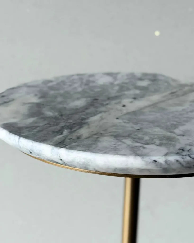 d nq np 2x 726955 mlb87778172910 072025 f mesa lateral tampo em marmore base dourado champagne 29x29